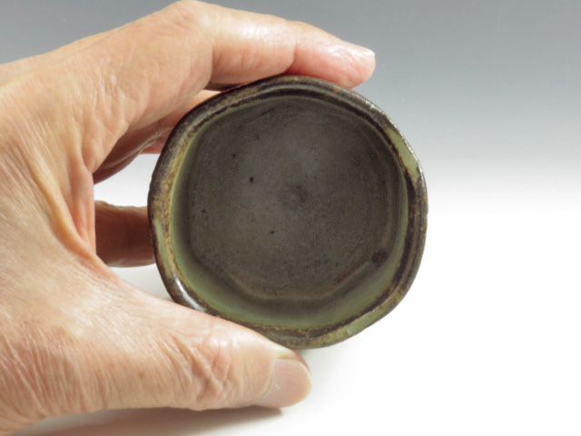 Koito-Yaki (Gifu) Japanese sake cup (guinomi) 4KOI0081