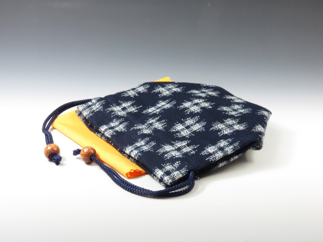 Japanese sake cup carrying pouch (Sharp pattern woven with uneven thread)