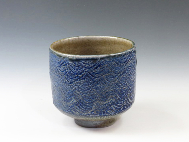 Sanou-Yaki (Miyazaki) Shoraku Toen Japanese sake cup (guinomi) 8SAN0001