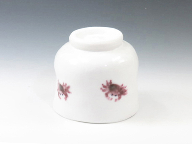 Japanese porcelain sake cup (Izushi-Yaki)