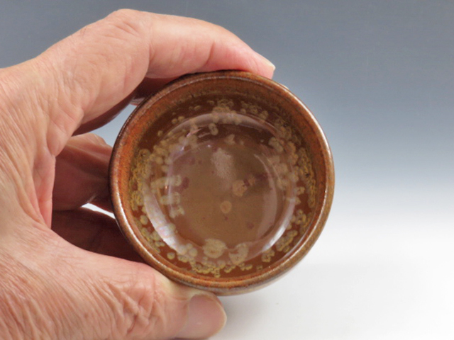 Koisago-Yaki (Tochigi) Ichikawa-Gama Japanese sake cup (guinomi) 2KOI0017