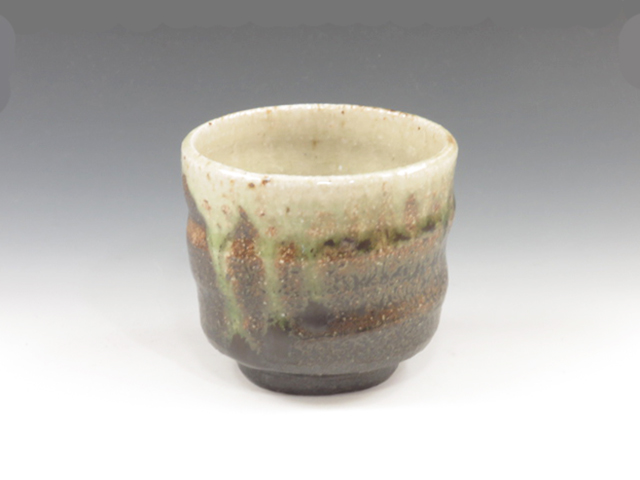 Iga-Yaki (Mie) Fuushi-Gama Japanese sake cup (guinomi) 4IGA0117